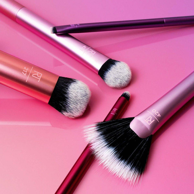 Real Techniques Makeup Brush Artist Essentials Set