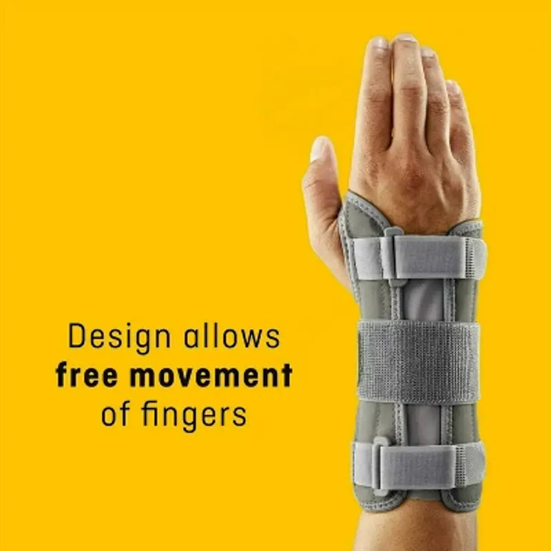 Futuro Deluxe Wrist Stabelizer Adjustable Right Hand