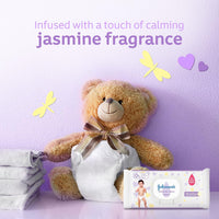 Johnsons Baby Essentials Gift Box